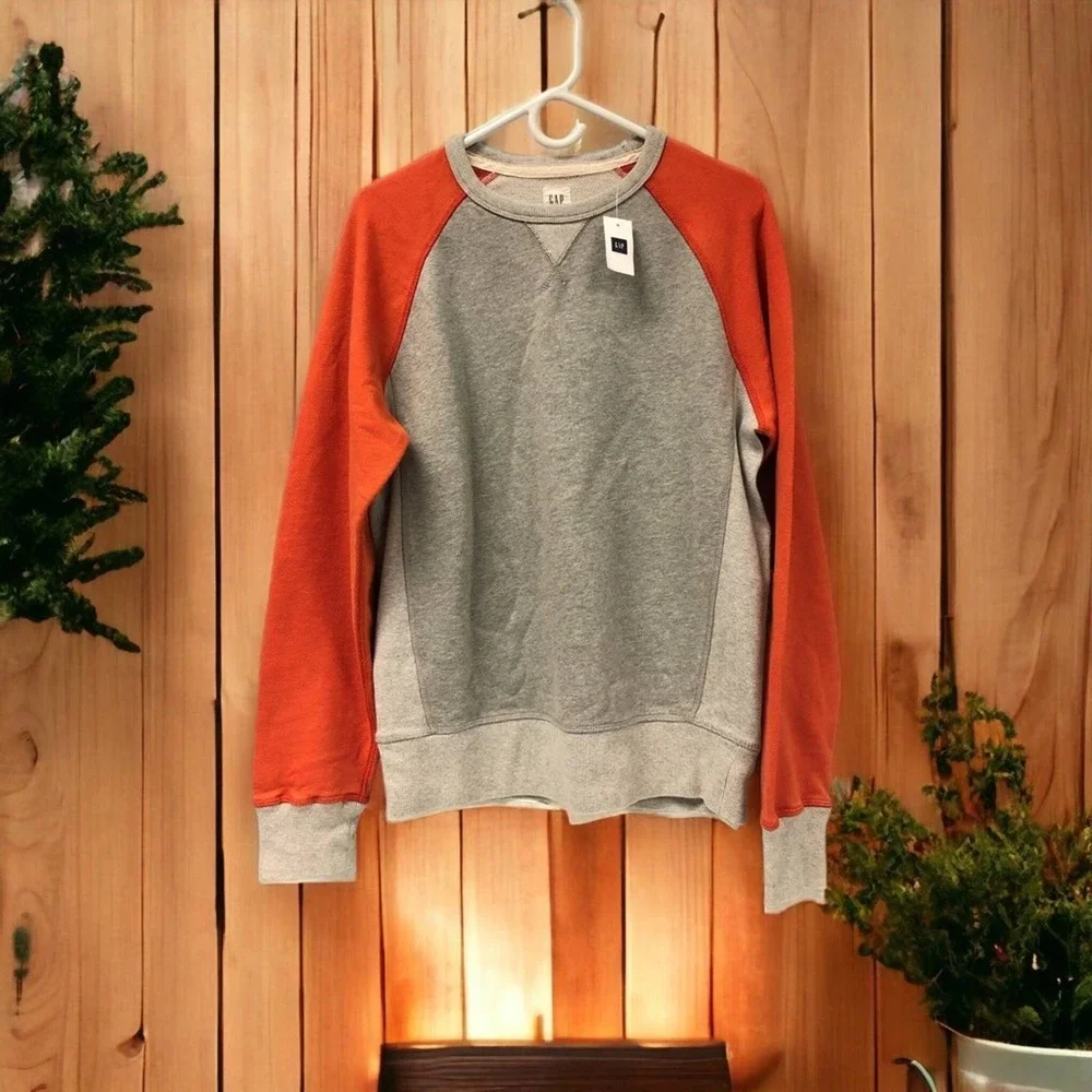Gap Tri‎ Tone orange and gray vintage retro reglan crewneck sweatshirt Mens S